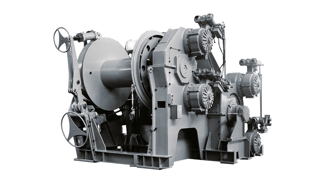 Towing winches