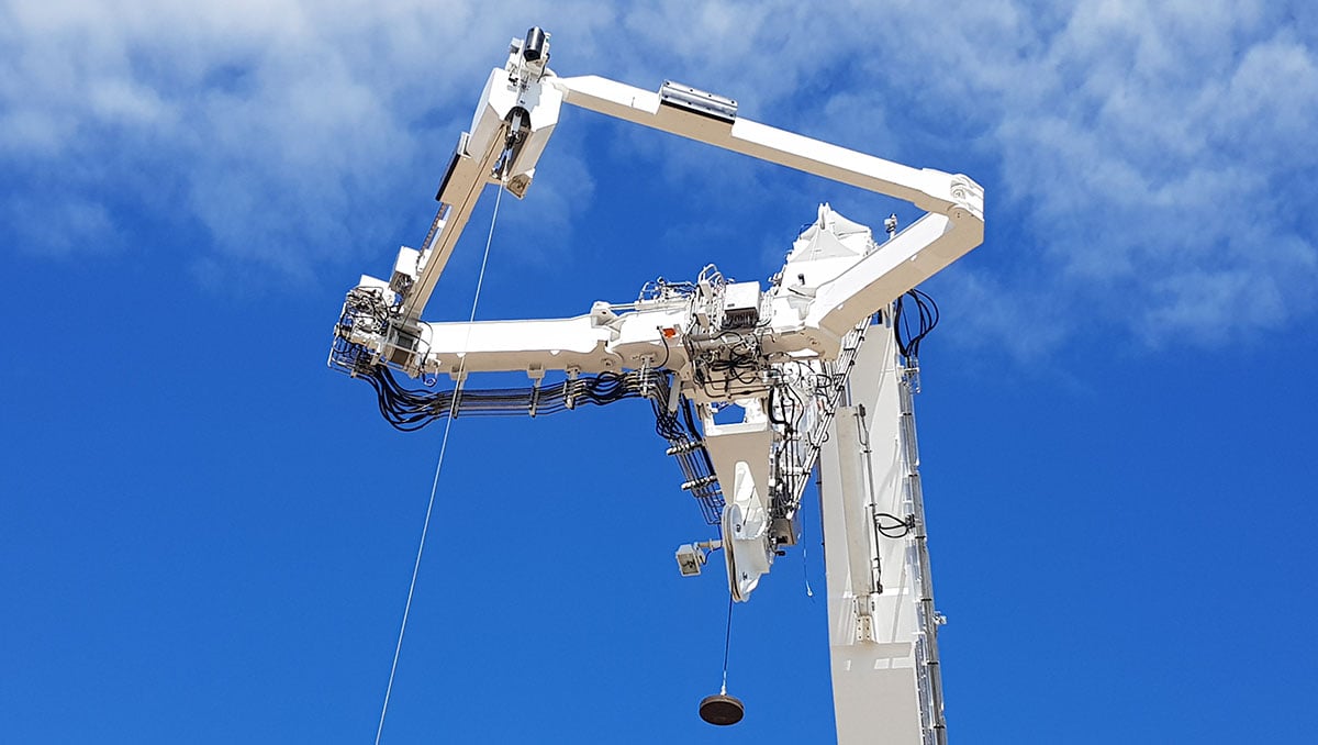 Proven 3D motion compensation Colibri™ crane