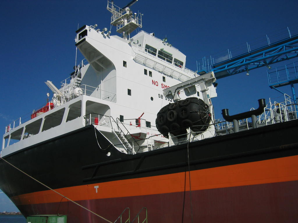 Fender davits